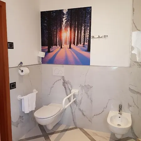 Hotel Moena 모에나