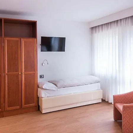 호텔 Hotel Moena